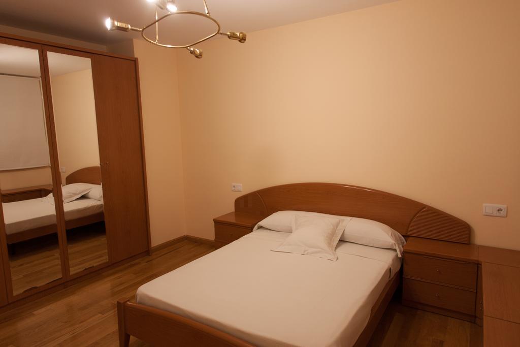 Apartamentos Rio Guadalaviar Albarracín Eksteriør bilde